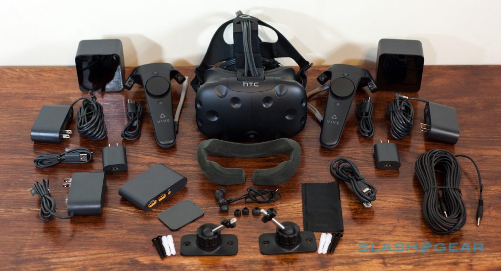 htc-vive-whats-in-the-box