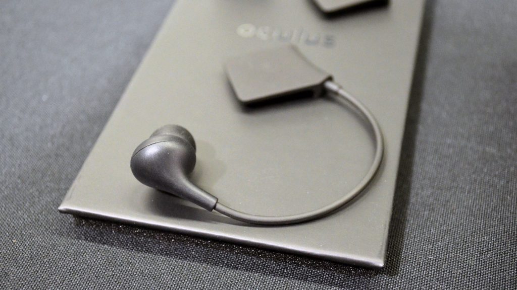 oculus-rift-earphones-earbuds-5