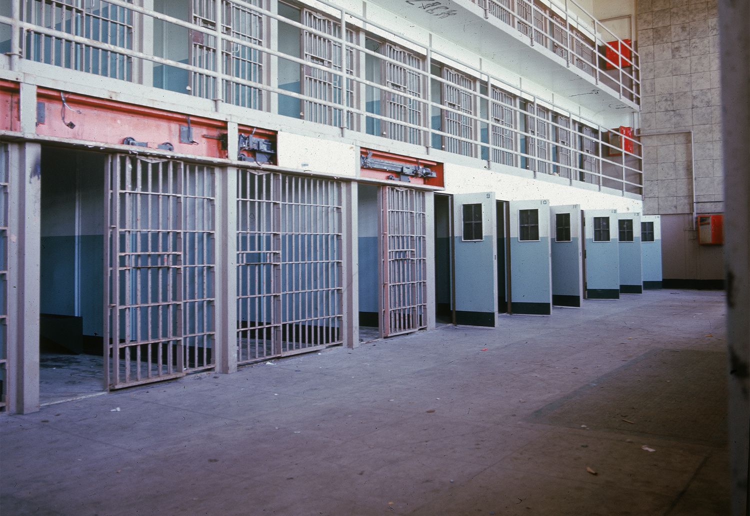 Alcatraz-Prison-cover