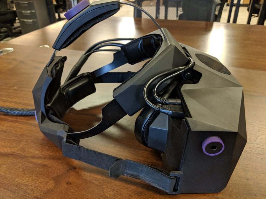 vrgineers-xtal-sideview