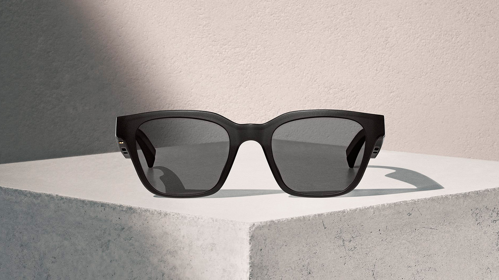 Bose-Frames-Audio-Augmented-Reality-Sunglasses